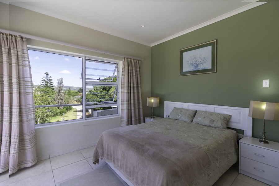 4 Bedroom Property for Sale in East Bank Eastern Cape